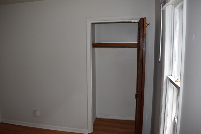 Building Photo - 608 S Franklin St