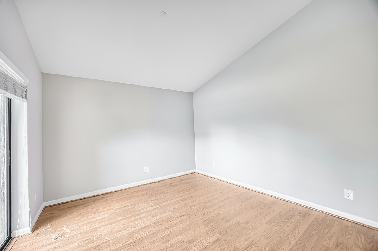 Building Photo - 17455 Overhill Dr