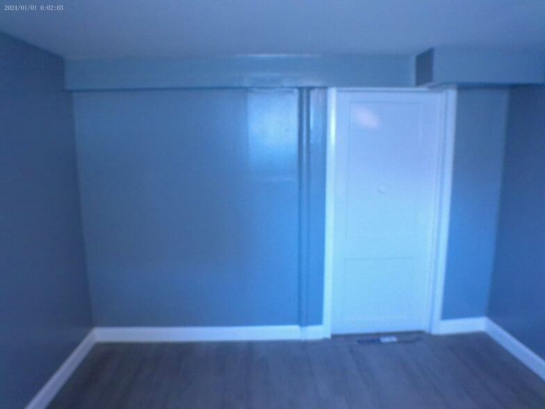 Building Photo - 114-116 Laurel Pl