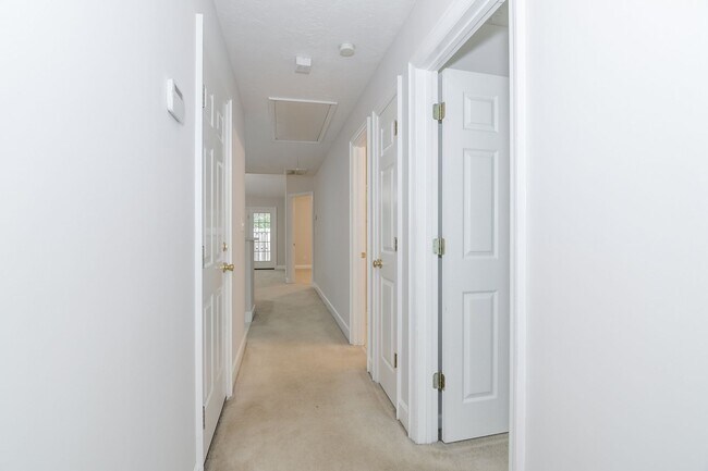 Building Photo - 275 Caldwell Cir