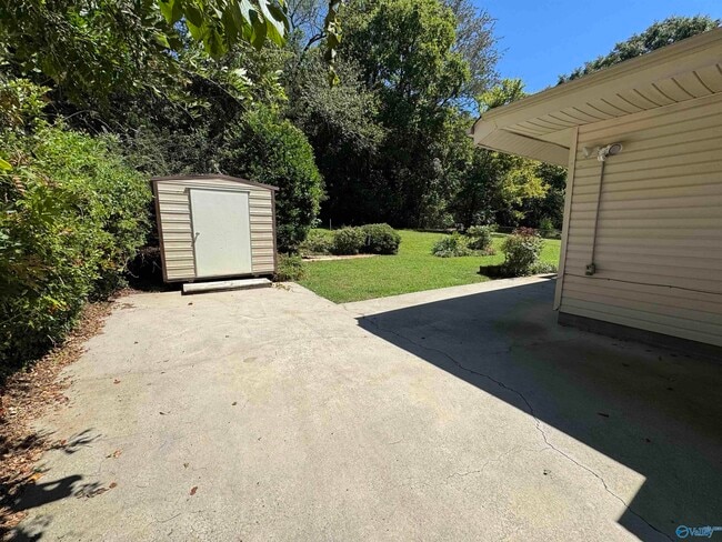 Building Photo - 918 Woodall Ln NW