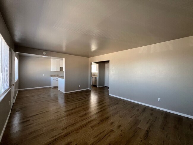 Building Photo - Beautifully Remodeled Home