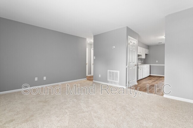 Building Photo - 1403 Sportsman Trail