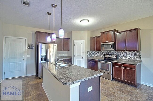 Building Photo - 1301 Windrow Dr