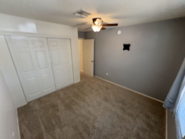 Building Photo - 4 bedroom two bath close to Cienega High S...