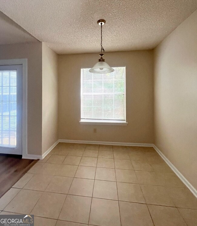 Building Photo - 167 Talbot Ct