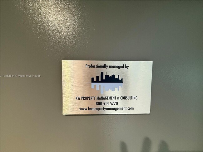 Building Photo - 275 NE 18th St