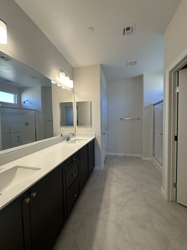 Building Photo - 91 Sonata Dawn Ave