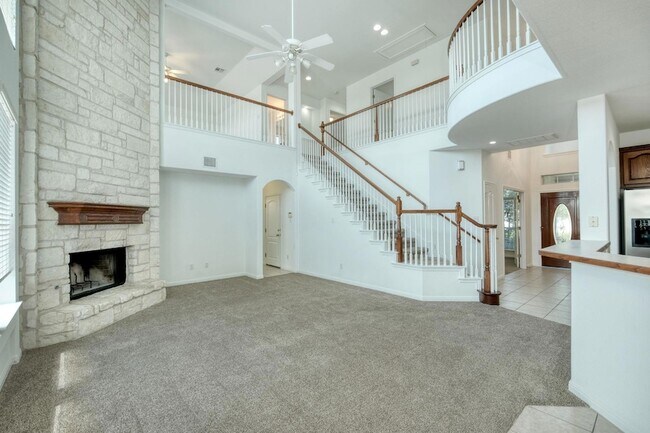 Building Photo - 2403 Vestavia Ridge Ln