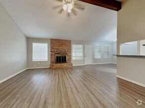 Building Photo - 16515 Cairngorm Dr