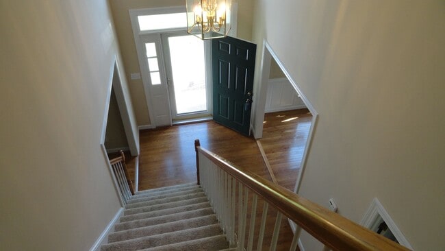 Building Photo - Beautiful home in Seaford