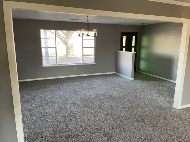 Building Photo - 1402 P St