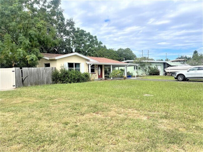 Building Photo - 5106 104th St N