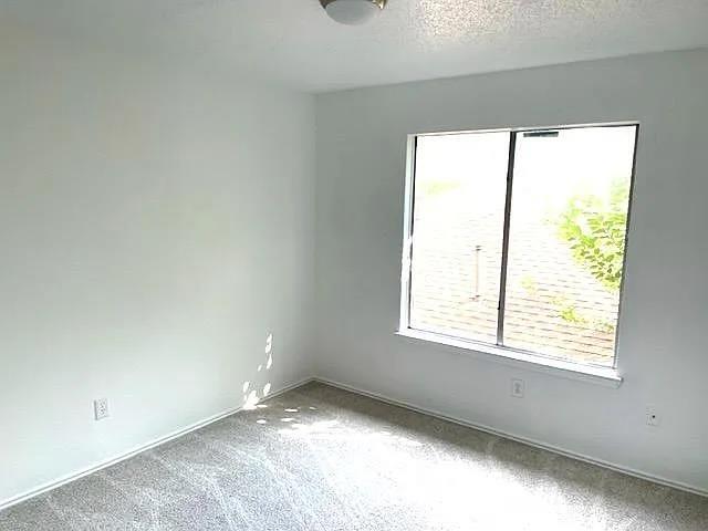 Building Photo - 4410 Sojourner St