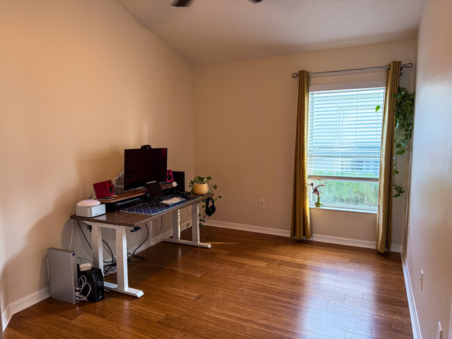 Building Photo - 6311GBC