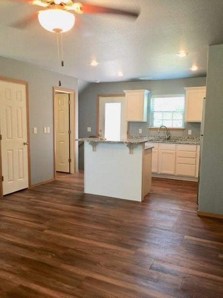 Building Photo - 2733 W Cottonwillow Way