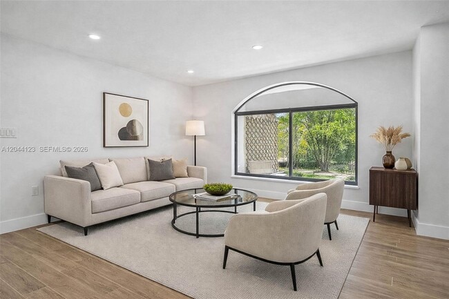 Building Photo - 17050 SW 83rd Ave