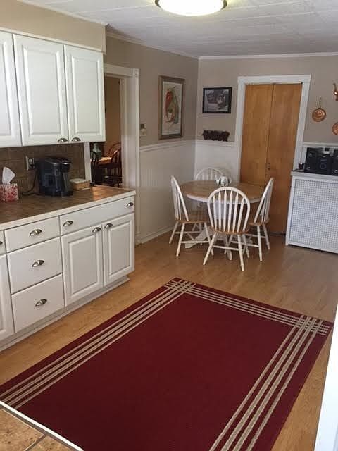 Building Photo - 17 8th Ave