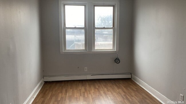 Building Photo - 11 Bayview Ave