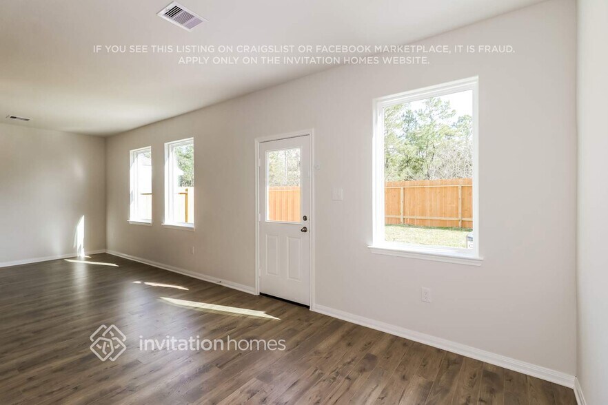 Building Photo - 8206 Sunberry Shadow Dr