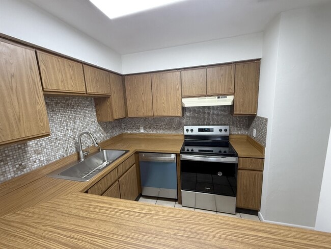 Building Photo - 3815 Osprey Cir