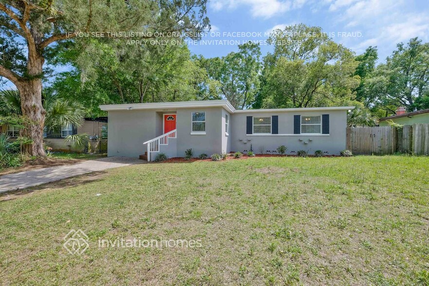 Primary Photo - 6810 Gaillardia Rd S