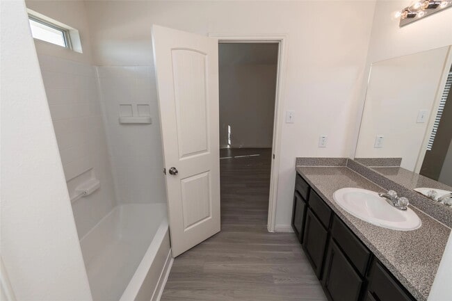 Building Photo - 2622 Camarilla Ln