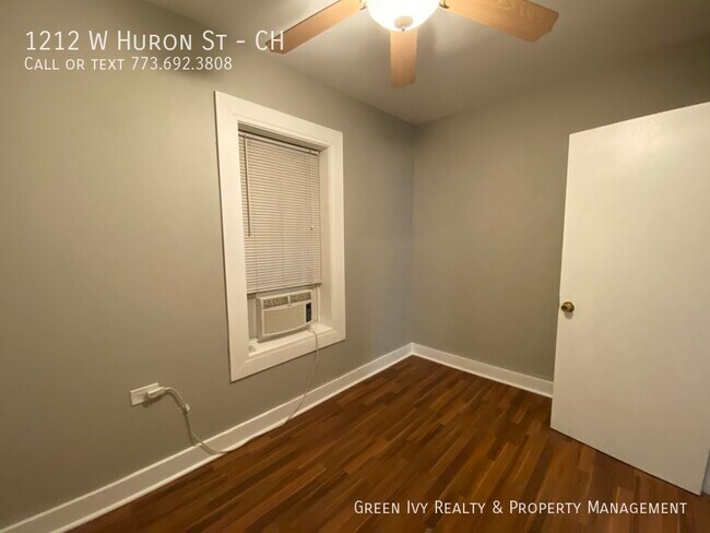Building Photo - 1212 W Huron St
