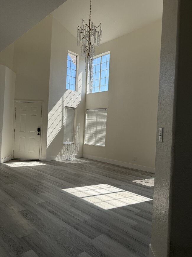 Building Photo - 1778 Cherry Hills Dr