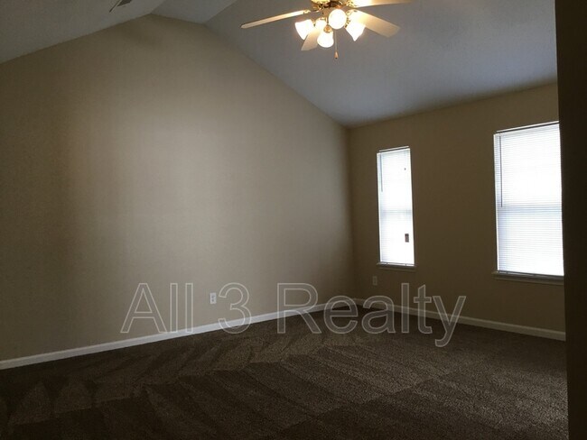 Building Photo - 4132 Ravenwood Ct
