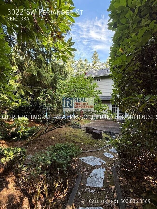 Building Photo - 3022 SW Periander St