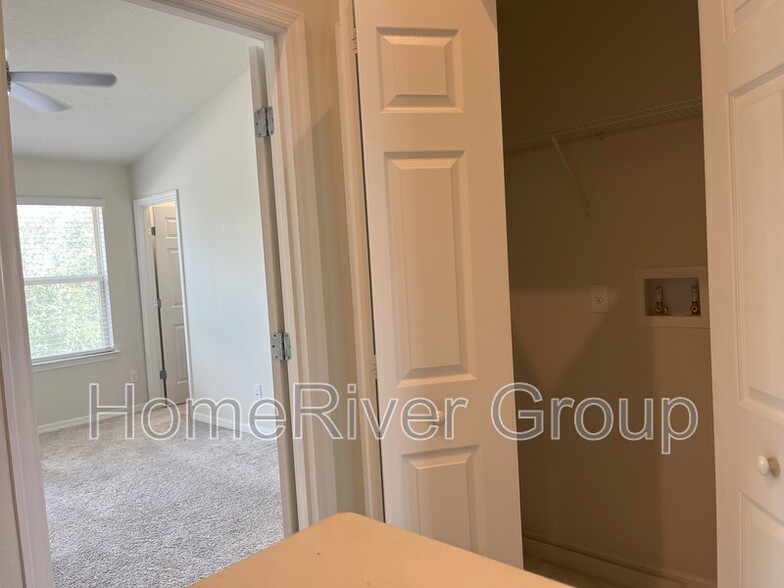 Building Photo - 1025 Pavia Dr