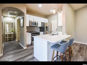 Building Photo - 1616 W 50 N