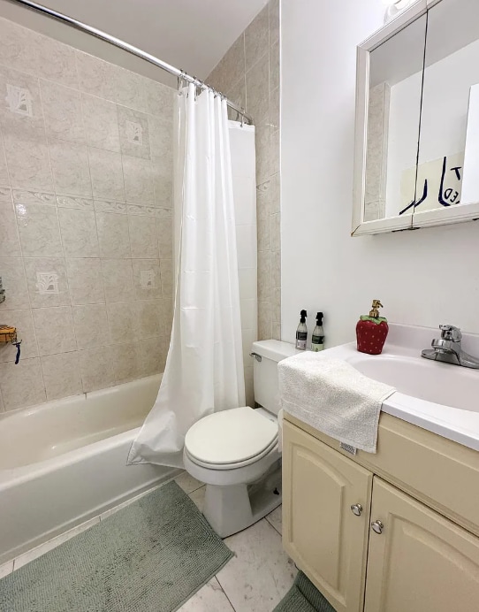 Building Photo - 214 Freeman St