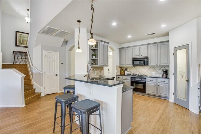 Building Photo - 6405 York Bridge Cir