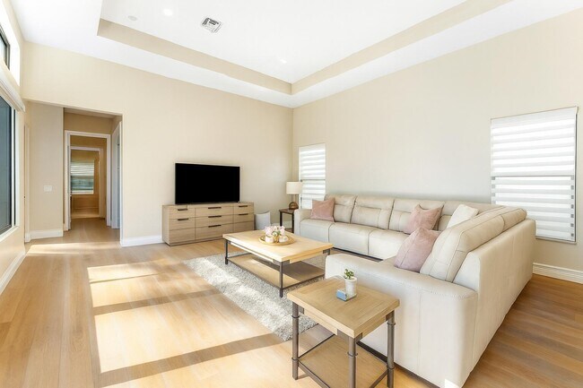 Building Photo - 16631 Chesapeake Bay Ct