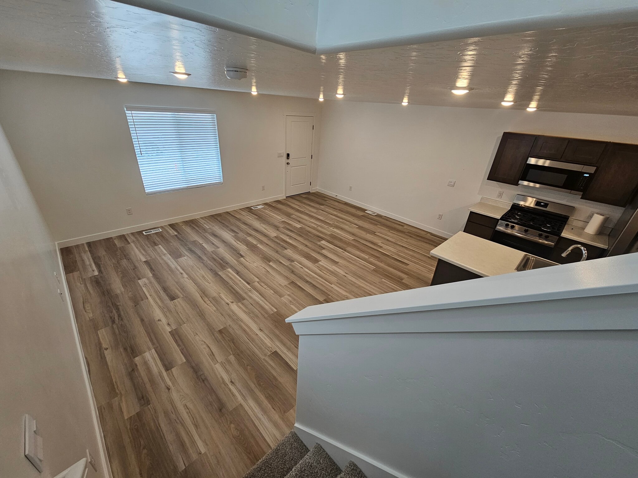 Building Photo - 1731 N Copper Canyon Dr