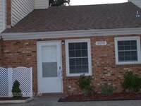 Building Photo - 5559 Lynbrook Landing