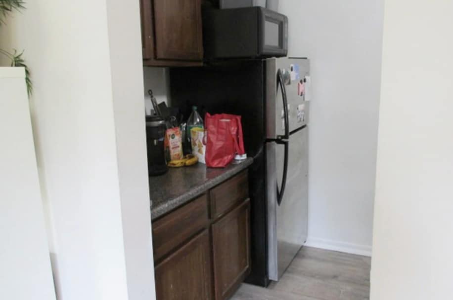 Building Photo - 732 W Roscoe St