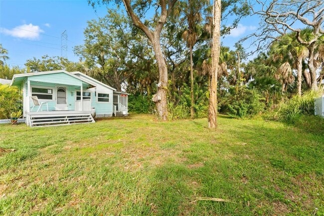 Building Photo - 8010 Riverview Dr