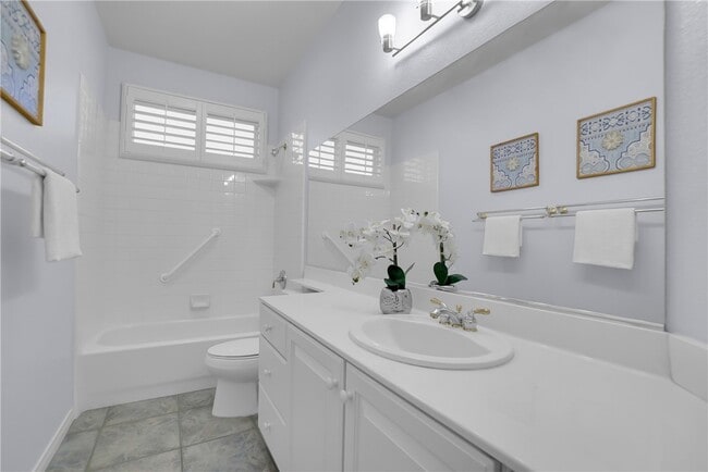 Building Photo - 5098 Singing Hills Dr