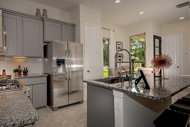 Building Photo - 215 Moon Dance Ct