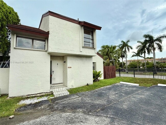 Primary Photo - 9701 NW 5th Ln