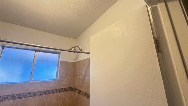 Building Photo - 21318 Bridgepoint Ln
