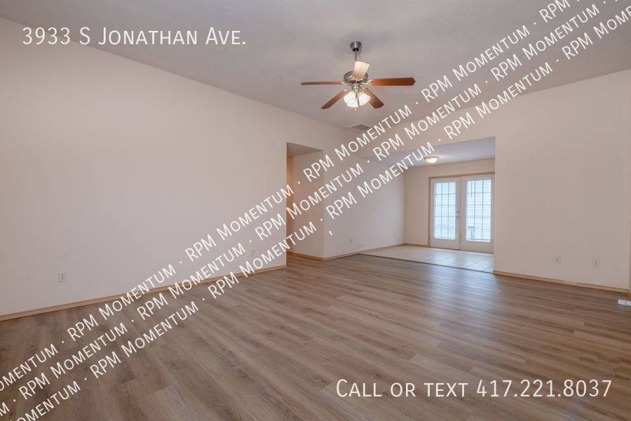 Building Photo - 3933 S Jonathan Ave