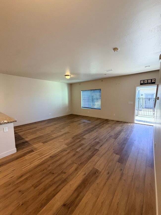 Building Photo - 12263 Solid Rock Dr