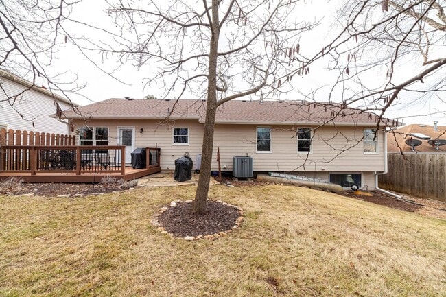 Building Photo - Single Family Home - Available For Rent!