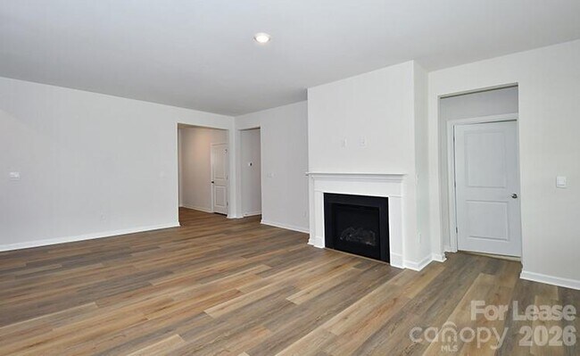 Building Photo - 119 Pecan Grv Ln