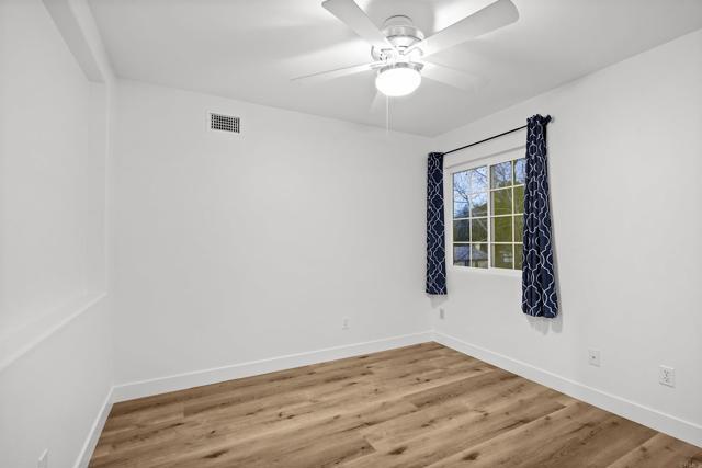 Building Photo - 1065 S Hanlon Way