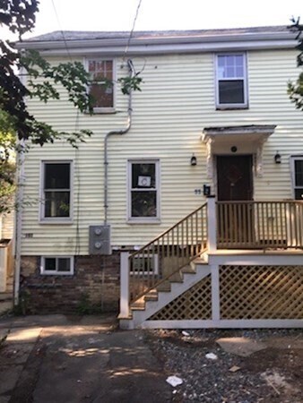 Building Photo - 101 School St